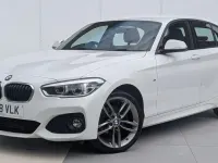 Begagnad BMW 120 M Sport 2018 Vit Halvkombi