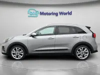 Second-hand Kia Niro 139 CP (102 kW) 2022 Gri SUV