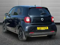 Used Smart ForFour Premium 89 HP (65 kW) 2017 Black Hatchback