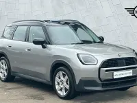 Usado Mini Countryman 168 CV (123 kW) 2025 Plateado SUV