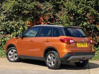 Second-hand Suzuki Vitara SZ-T 120 CP (88 kW) 2017 Portocaliu SUV
