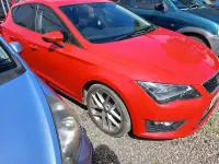 Begagnad Seat Leon FR 2016 Röd Halvkombi