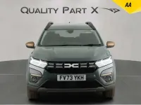 Used Dacia Jogger Extreme 140 HP (102 kW) 2024 Green MPV