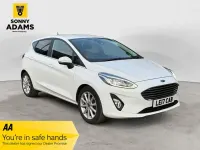 Used Ford Fiesta Titanium 100 HP (73 kW) 2018 White Hatchback