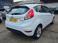 Used Ford Fiesta Zetec 2015 White Hatchback