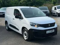 Used Peugeot Partner Premium 100 HP (73 kW) 2023 White MPV
