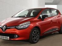 Used Renault Clio IV Dynamique 75 HP (55 kW) 2016 Red Hatchback