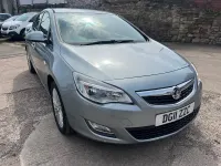 Used Vauxhall Astra Excite 2011 Silver Hatchback