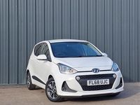 Used Hyundai i10 Premium 66 HP (48 kW) 2018 White Hatchback
