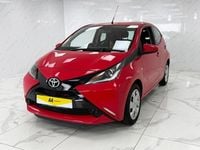 Used Toyota Aygo X-play 71 HP (52 kW) 2018 Red Hatchback