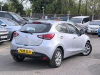 Begagnad Mazda 2 2018 Silver Halvkombi