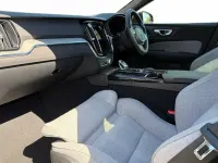 Usado Volvo V60 Ultimate 455 HP (334 kW) 2024 Azul Carrinha