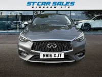Used Infiniti Q30 Premium 170 HP (125 kW) 2016 Grey Hatchback
