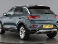 Usado VW T-Roc Style 150 HP (110 kW) 2024 Azul SUV