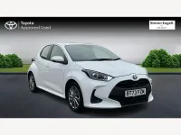 Used Toyota Yaris 116 HP (85 kW) 2023 White Hatchback