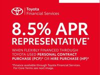 Used Toyota Yaris Hybrid Design 116 HP (85 kW) 2023 Blue Hatchback