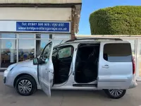 Second-hand Peugeot TePee Allure 100 CP (73 kW) 2016 Argintiu Monovolum
