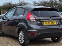 Used Ford Fiesta Titanium 101 HP (74 kW) 2016 Grey Hatchback