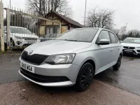 Usado Skoda Fabia 2015 Prateado Citadino