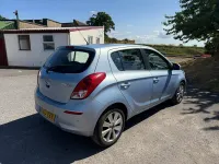 Used Hyundai i20 Style 101 HP (74 kW) 2013 Blue Hatchback