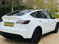 Used Tesla Model Y Long Range AWD 378 kW (514 HP) 2024 White SUV