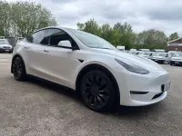 Begagnad Tesla Model Y Performance 313 kW (426 HK) 2023 Vit SUV