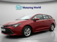 Usado Toyota Corolla 140 HP (102 kW) 2023 Vermelho Carrinha