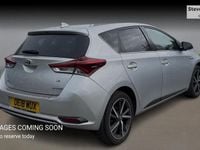Used Toyota Auris Hybrid Design 136 HP (100 kW) 2019 Hatchback