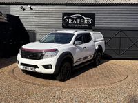 Used Nissan Navara Tekna 190 HP (139 kW) 2016 White Pickup