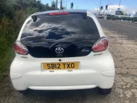 Used Toyota Aygo 68 HP (50 kW) 2012 White Hatchback