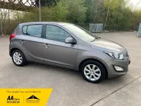 Begagnad Hyundai i20 Active 101 HK (74 kW) 2013 Grå Halvkombi