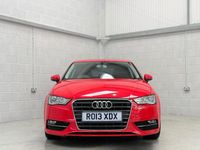 Begagnad Audi A3 Sport 2013 Röd Halvkombi