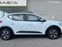 Used Dacia Sandero Prestige 91 HP (66 kW) 2022 White Hatchback
