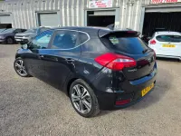 Używany Kia Ceed 2017 Czarny Hatchback