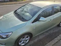 Second-hand Vauxhall Astra SRi 2011 Verde Hatchback