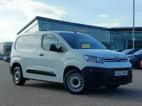 Used Citroën Berlingo 100 HP (73 kW) 2023 White MPV