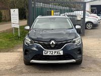Second-hand Renault Captur Techno 143 CP (105 kW) 2022 Albastru SUV