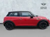 Used Mini Cooper Classic 136 HP (100 kW) 2020 Red Hatchback
