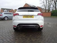 Used DS Automobiles DS4 130 HP (95 kW) 2016 White Hatchback