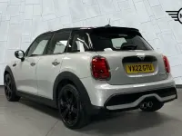 Used Mini Cooper S Classic 176 HP (129 kW) 2022 Silver Hatchback