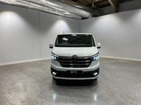 New Renault Trafic 2025 White MPV