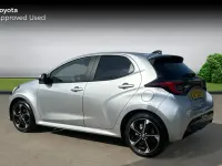 Used Toyota Yaris Hybrid 130 HP (95 kW) 2025 Silver Hatchback
