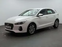 Used Hyundai i30 SE 120 HP (88 kW) 2018 White Hatchback