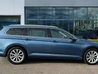 Used VW Passat Business 150 HP (110 kW) 2017 Harvard blue metallic Estate