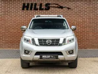 Used Nissan Navara Tekna 190 HP (139 kW) 2017 Silver Pickup