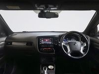 Used Mitsubishi Outlander P-HEV 209 HP (153 kW) 2019 White SUV