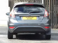 Used Ford Fiesta Titanium 100 HP (73 kW) 2016 Grey Hatchback