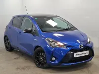 Used Toyota Yaris Sport 100 HP (73 kW) 2020 Blue Hatchback