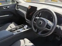 Used Volvo XC60 Plus 247 HP (181 kW) 2025 Grey SUV