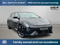 Begagnad Kia EV4 GT-Line 150 kW (204 HK) 2026 Svart Halvkombi